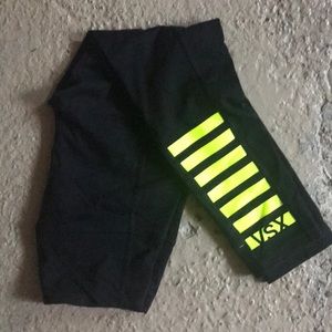 Victoria’s Secret workout leggings